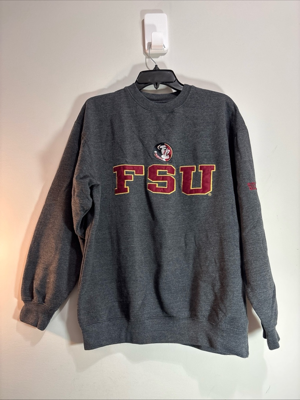 FSU Gray Crewneck Sweatshirt with Collegiate Logo. No size tag !! 1365C